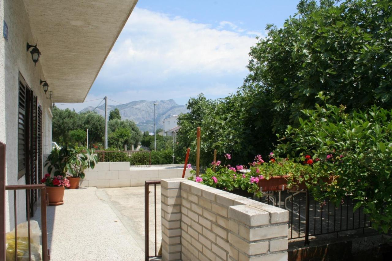 Apartments By The Sea Duce, Omis - 2731 두기라트 외부 사진