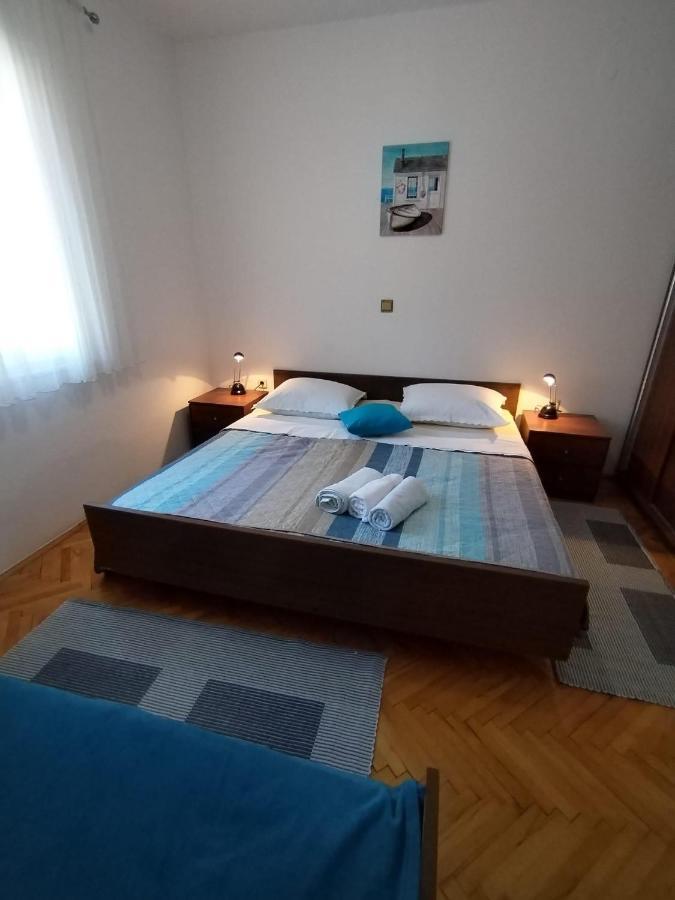 Apartments By The Sea Duce, Omis - 2731 두기라트 외부 사진