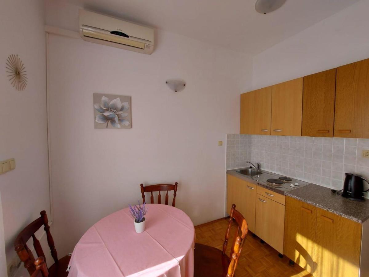 Apartments By The Sea Duce, Omis - 2731 두기라트 외부 사진