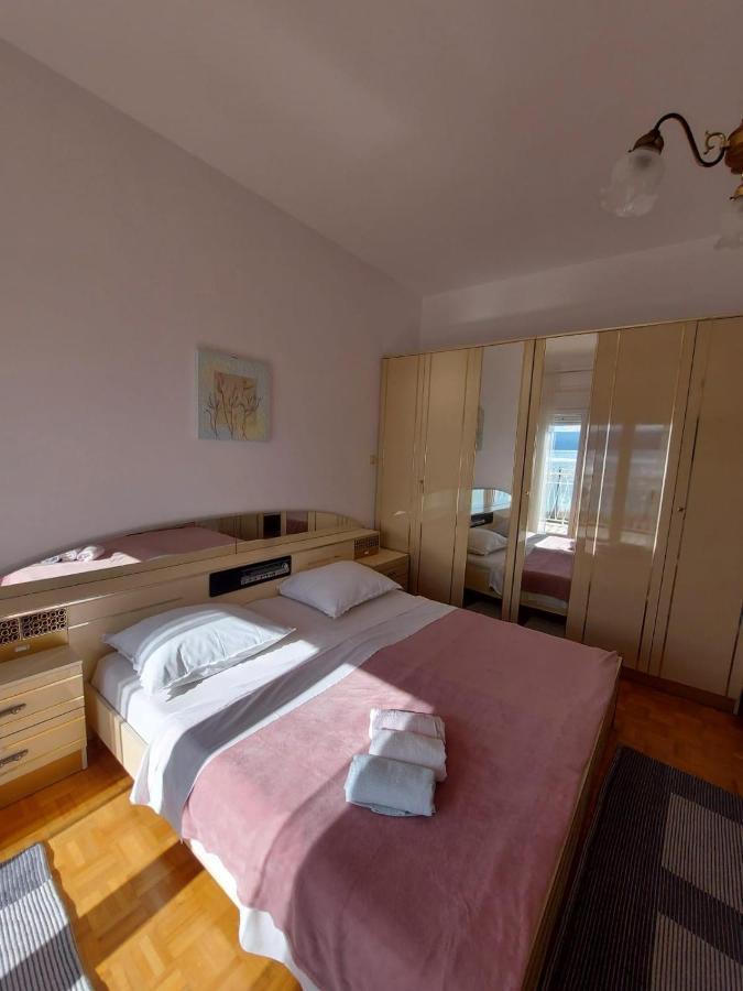 Apartments By The Sea Duce, Omis - 2731 두기라트 외부 사진