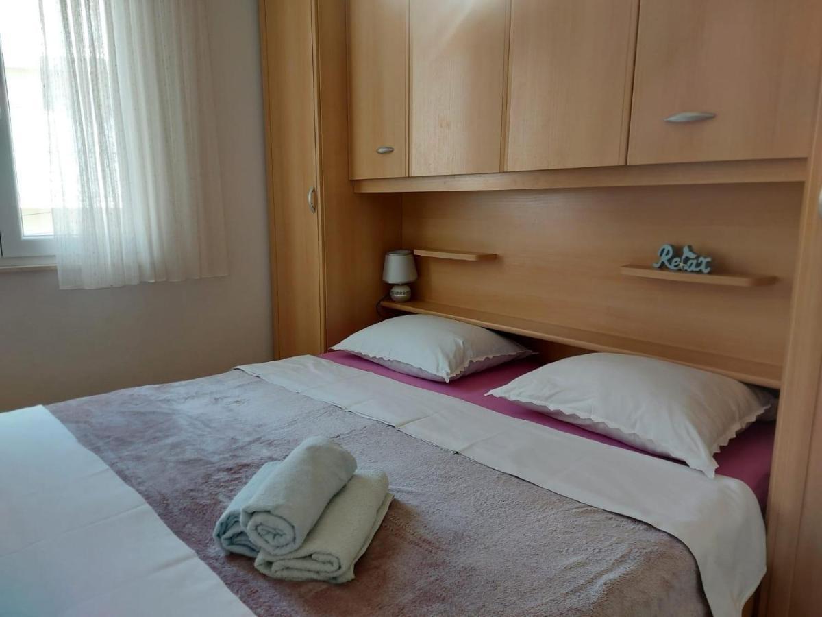 Apartments By The Sea Duce, Omis - 2731 두기라트 외부 사진