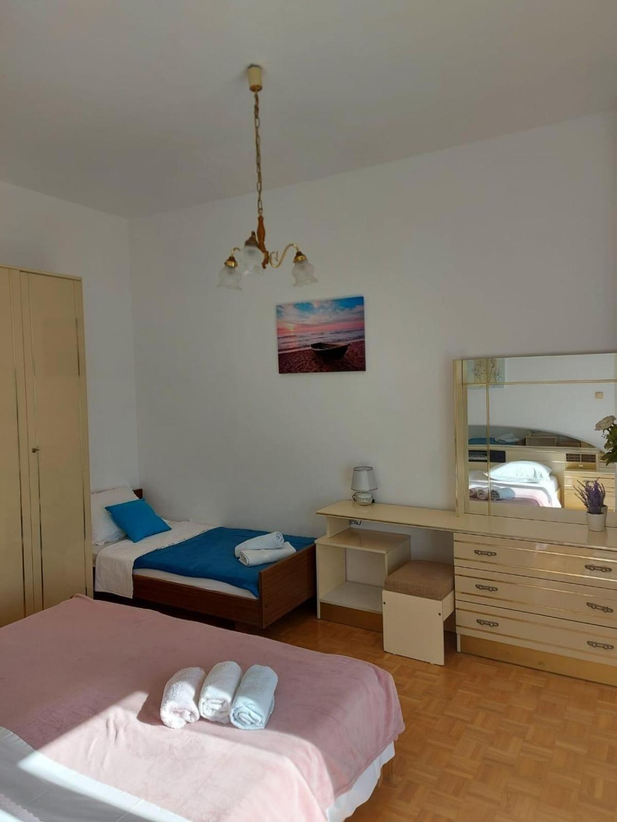 Apartments By The Sea Duce, Omis - 2731 두기라트 객실 사진